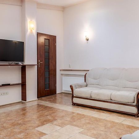 Mangal And Terrace In Center Apartment Lwów Zewnętrze zdjęcie